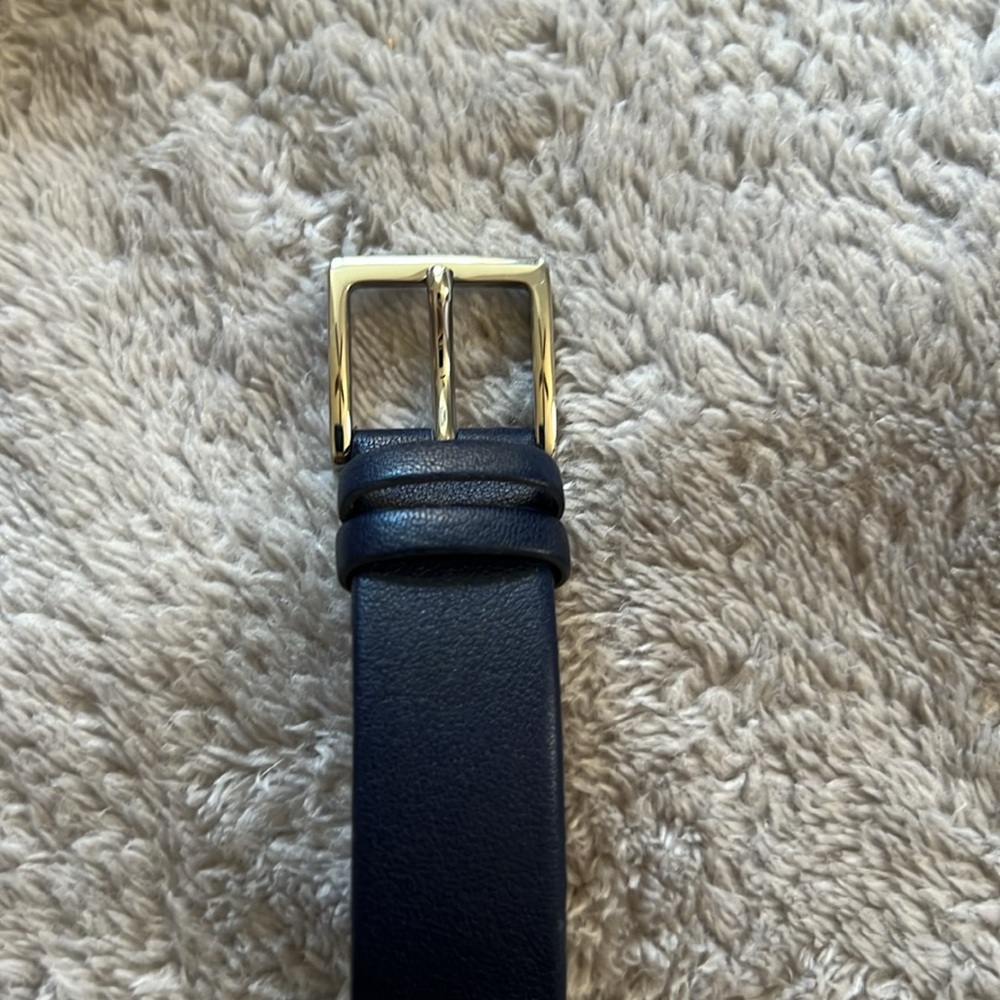 DKNY watch - Picture 5 of 5